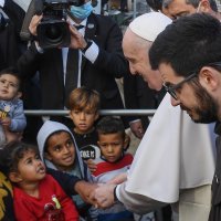 Papa Franjo s izbjeglicama na Lezbosu