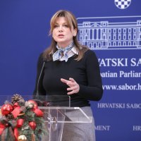 Zagreb: Karolina Vidović Krišto govorila o ukidanju mjere roditelja odgajatelja Dodaj sadržaj u košaricu