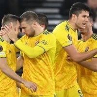 West Ham United - Dinamo