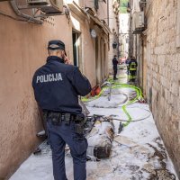 U staroj dubrovačkoj jezgri umalo u požaru izgorio mušarac