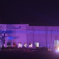 Tornado uništio skladište Amazona u Edwardsvilleu, Ilinois