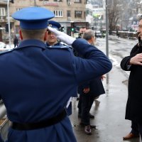 Sarajevo: Andrej Plenković položio cvijeće na mostu "Suade i Olge"