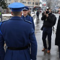 Sarajevo: Andrej Plenković položio cvijeće na mostu "Suade i Olge"