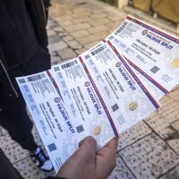 Veliki red za kupnju ulaznica za utakmicu Hajduk - Osijek