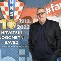 Sabahudin Topalbećirević s obitelji