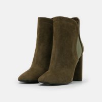 Casadei, Zalando