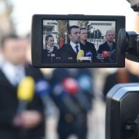 Hrvatski suverenisti izbacili Zekanovića zbog izjava o cijepljenju
