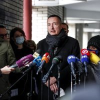 Tomislav Tomašević sa suradnicima otvorio izdvojenu post-COVID polikliniku Specijalne bolnice za plućne bolesti