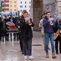 Ričard na sjednicu Vijeća došao u lijesu