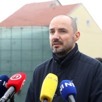 Milorad Pupovac i Boris Milošević na otvorenju hrama Svetog Spiridona Čudotvorca u Petrinji