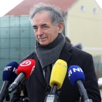 Milorad Pupovac i Boris Milošević na otvorenju hrama Svetog Spiridona Čudotvorca u Petrinji