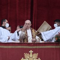 Papa Franjo održao božićnu misu u Vatikanu