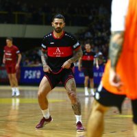 Polufinalna utamica malonogometnog turnira 'Četiri kafića', Vivas - Antique