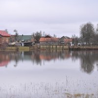 Visoki vodostaj zaprijetio kućama i gospodarskim objektima u okolici Gospića
