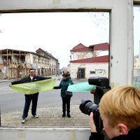 Petrinjci dočekali Plenkovića zvižducima i transparentima