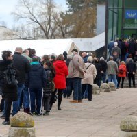 Karlovac: Veliki interes građana za cijepljenje protiv covida-19