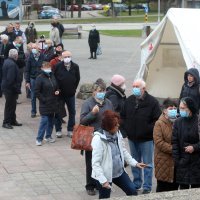 Karlovac: Veliki interes građana za cijepljenje protiv covida-19