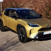 Toyota Yaris Cross HSD Adventure