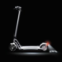 Buggati predstavio svoj električni romobil