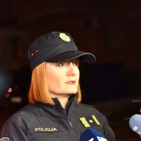 Sin ubio roditelje pa se sam predao policiji