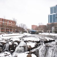 Snježna oluja pogodila istočni dio SAD-a