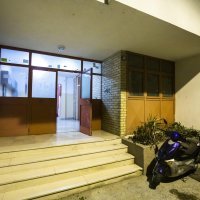 Split: Prilikom gašenja požara stana vatrogasci pronašli mrtvog muškarca