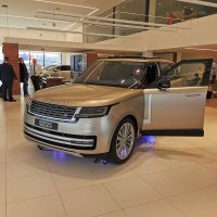 Novi Range Rover je stigao