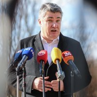 Predsjednik Milanović daje izjavu za javnost u Rakitju