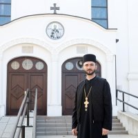 Protojerej-stavrofor Saša Kuzmanović u vukovarskoj crkvi Sv. Nikole