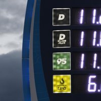 Vlada zamrznula cijene goriva na 30 dana