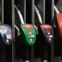 Vlada zamrznula cijene goriva na 30 dana