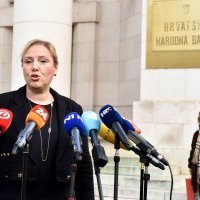 Zagreb: Ivana Jakir Bajo viceguvernerka HNB-a dala je izjavu za medije