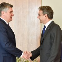 Zoran Milanović sastao se s grčkim premijerom Kyriakosom Mitsotakisom