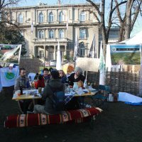 Prosvjed ispred Vučićevog ureda