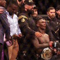 Israel Adesanya i Robert Whittaker