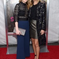 Louisa Jacobson i Mamie Gummer