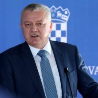 Ministar Darko Horvat obratio se medijima na temu obnove