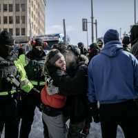 Kanadska policija u akciji raščišćavanja ulica Ottawe od prosvjednika