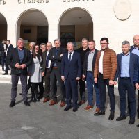 Predsjedništvo HNS-a položilo vijence s spomen poginulim braniteljima