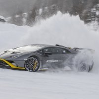 Lamborghini Accademia Neve u talijanskim planinama