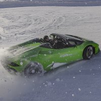 Lamborghini Accademia Neve u talijanskim planinama