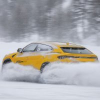 Lamborghini Accademia Neve u talijanskim planinama