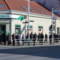 Redovi ispred Sberbanke