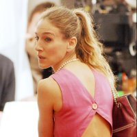 Ružičasta haljina Carrie Bradshaw