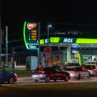 Gužva na slovenskim benzinskim pumpama