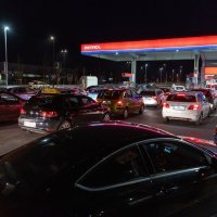 Gužva na slovenskim benzinskim pumpama