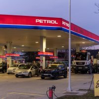 Gužva na slovenskim benzinskim pumpama