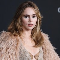 Suki Waterhouse