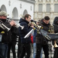 Koncert u Kijevu 9. ožujka u znak podrške apelu za zatvaranjem neba nad Ukrajinom