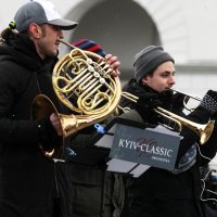 Koncert u Kijevu 9. ožujka u znak podrške apelu za zatvaranjem neba nad Ukrajinom